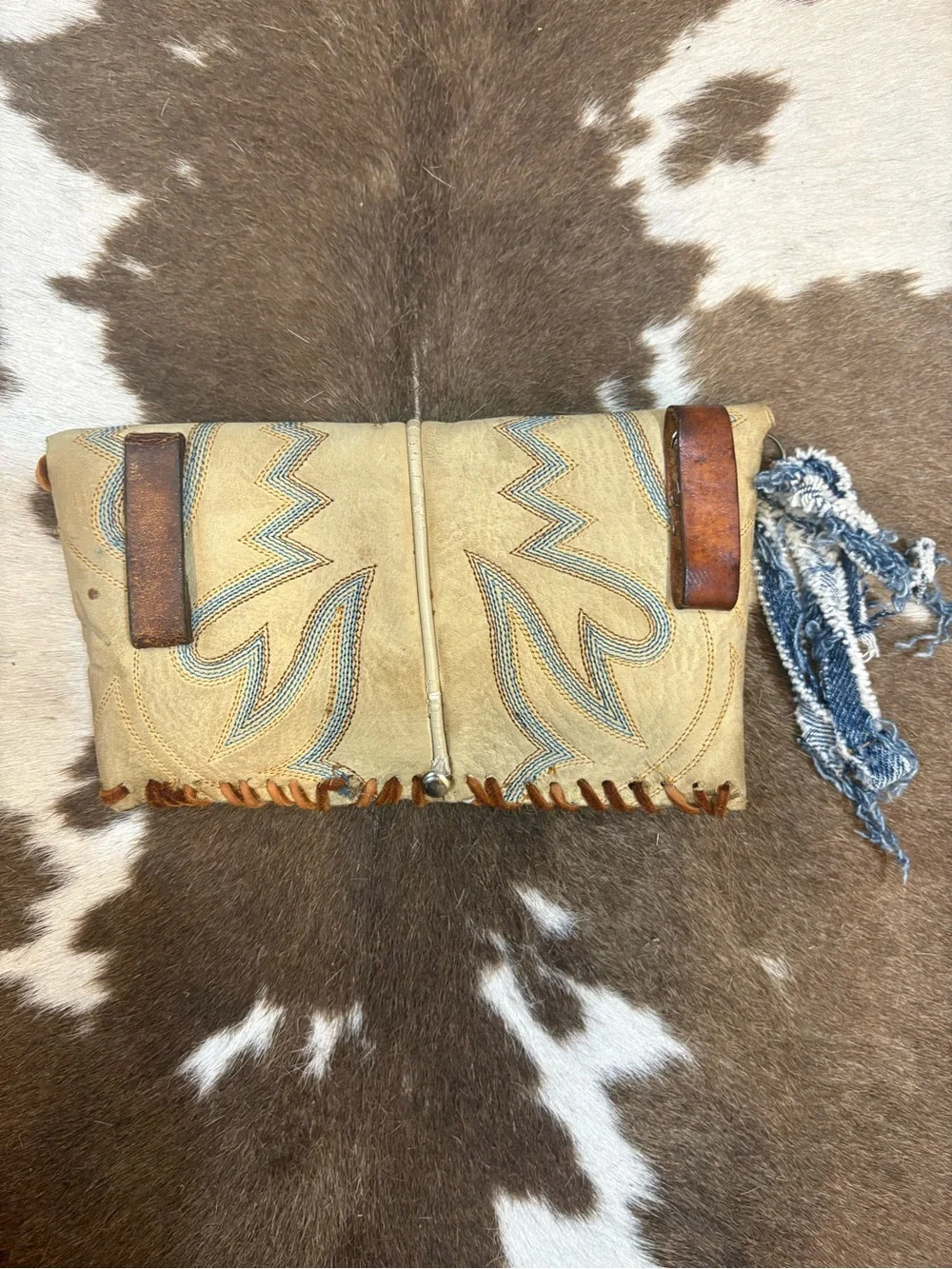 Vintage Tan Leather Western Clutch with Turquoise Accent